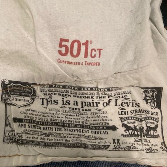 Vintage Levi's Jeans - Picture 5 of 15